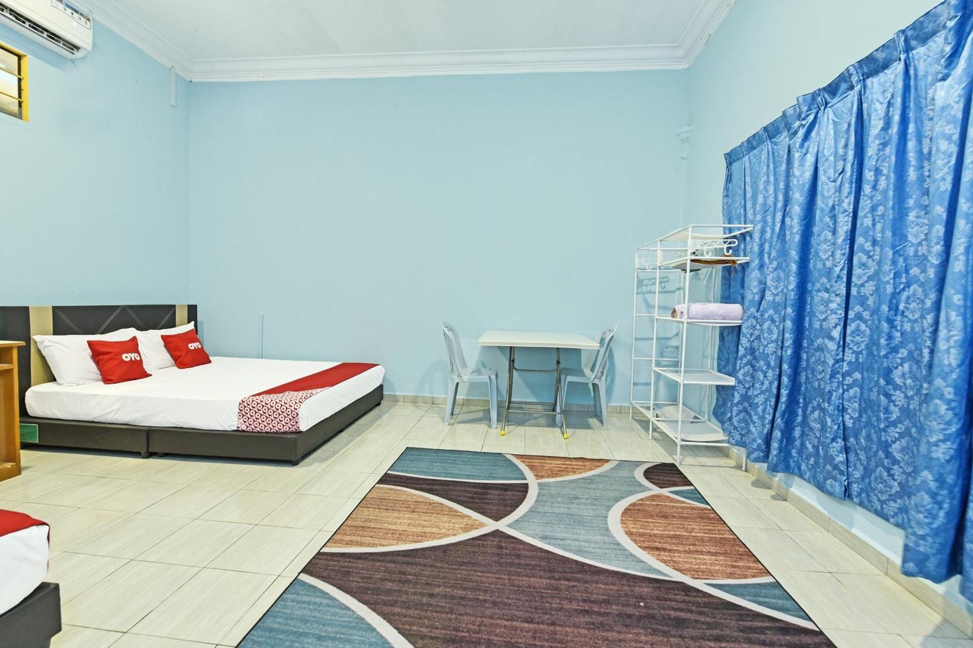 Oyo 90551 Zn Mix Homestay & Roomstay Kampung Raja Exterior photo