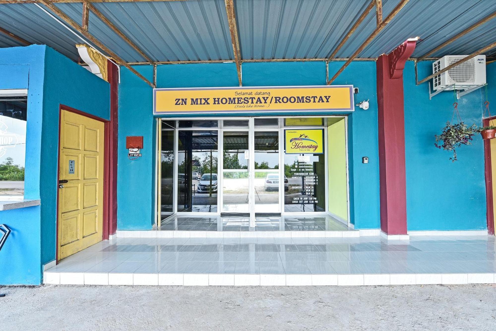 Oyo 90551 Zn Mix Homestay & Roomstay Kampung Raja Exterior photo