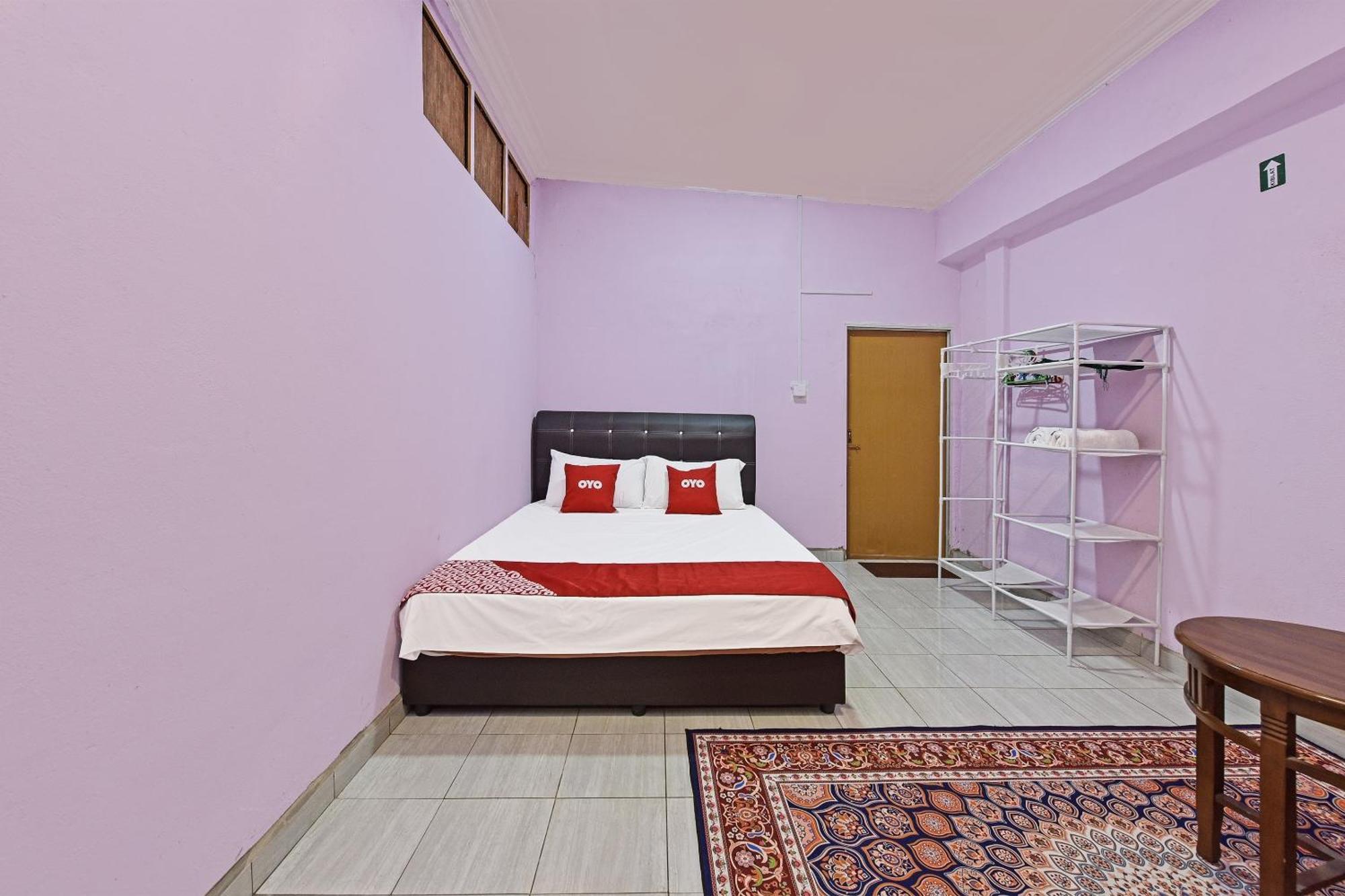 Oyo 90551 Zn Mix Homestay & Roomstay Kampung Raja Exterior photo
